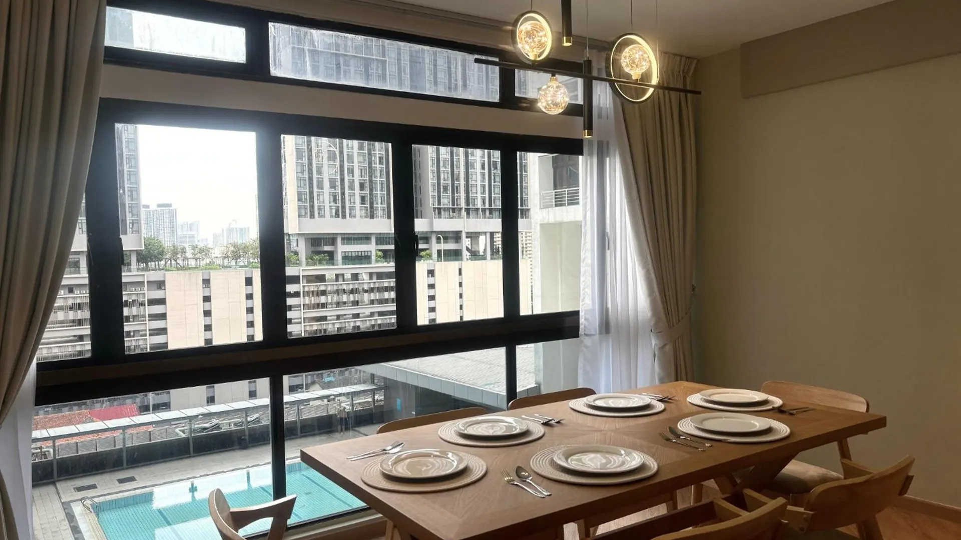 3Br12Pax Fahrenheit88 C8-9 - Opposite Pavilion Kl Bukit Bintang Trx Kuala Lumpur Malaysia