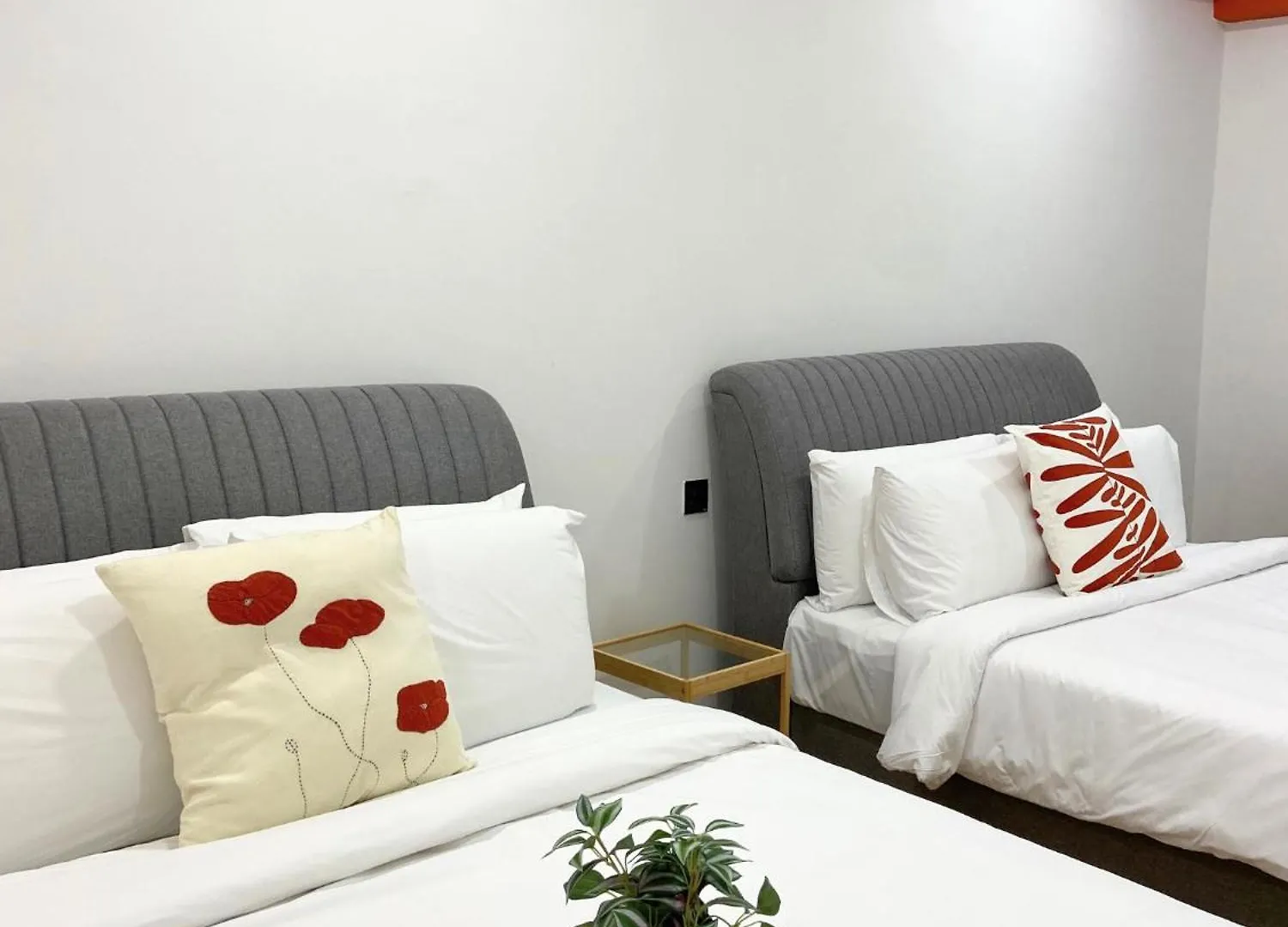 3Br12Pax Fahrenheit88 C8-9 - Opposite Pavilion Kl Bukit Bintang Trx Kuala Lumpur Malaysia