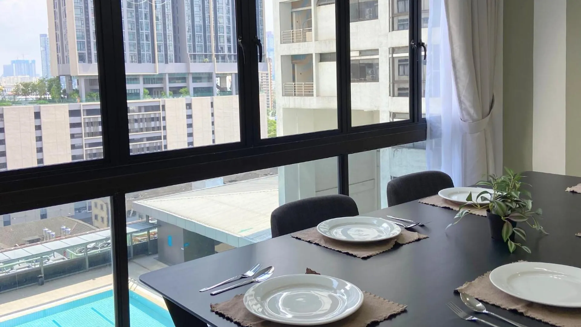 3Br12Pax Fahrenheit88 C8-9 - Opposite Pavilion Kl Bukit Bintang Trx Kuala Lumpur 0*,