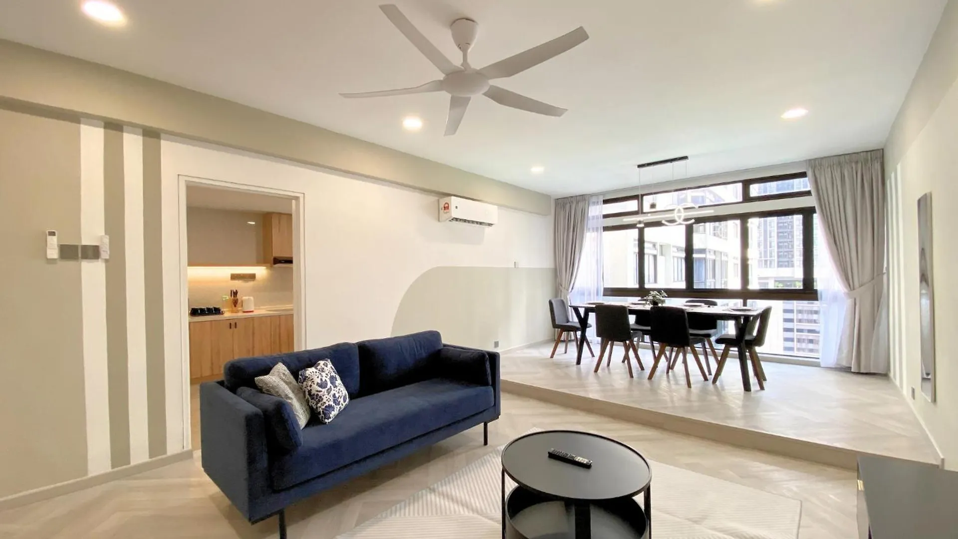 3Br12Pax Fahrenheit88 C8-9 - Opposite Pavilion Kl Bukit Bintang Trx Kuala Lumpur Malaysia