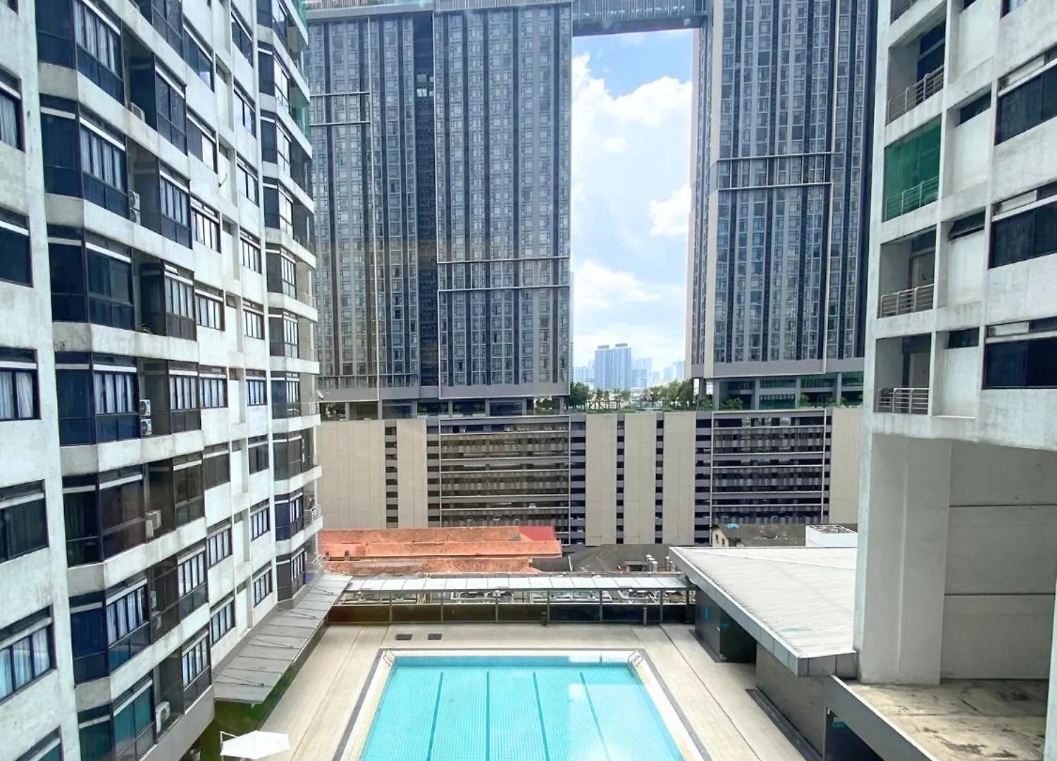 3Br12Pax Fahrenheit88 C8-9 - Opposite Pavilion Kl Bukit Bintang Trx Kuala Lumpur 0*,  Malaysia